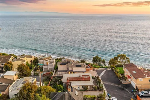 $7,500,000 | 102 Long Leaf Lane, Aptos, CA 95003