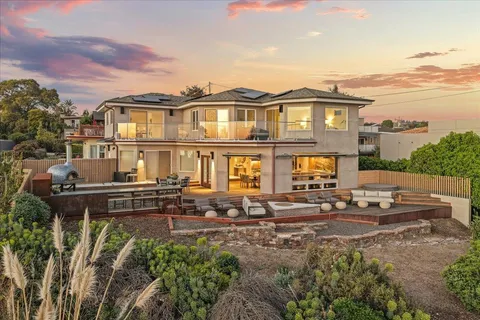 $7,500,000 | 102 Long Leaf Lane, Aptos, CA 95003
