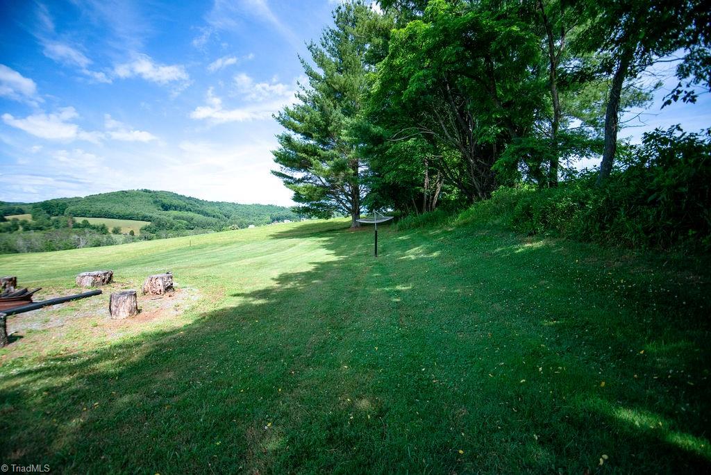 146 Wooten Road Sparta, NC 28675 - Photo 15 of 50 Gallery Image 15