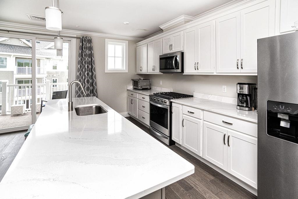 5 Longview Drive, Unit 207 Atkinson, NH 03811 - Photo 13 of 31