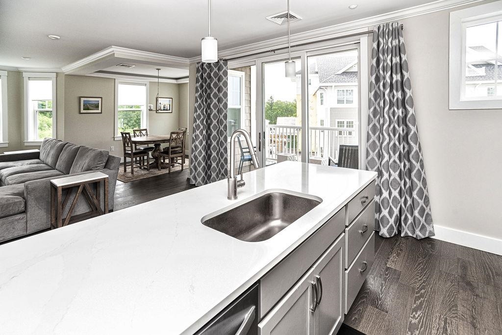 5 Longview Drive, Unit 207 Atkinson, NH 03811 - Photo 14 of 31