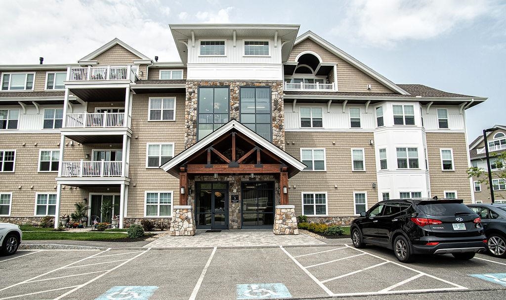 5 Longview Drive, Unit 207 Atkinson, NH 03811 - Photo 8 of 31