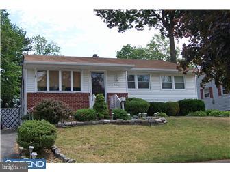 406 Maple Avenue Delanco, NJ 08075 - Photo 1 of 7 Exterior Front