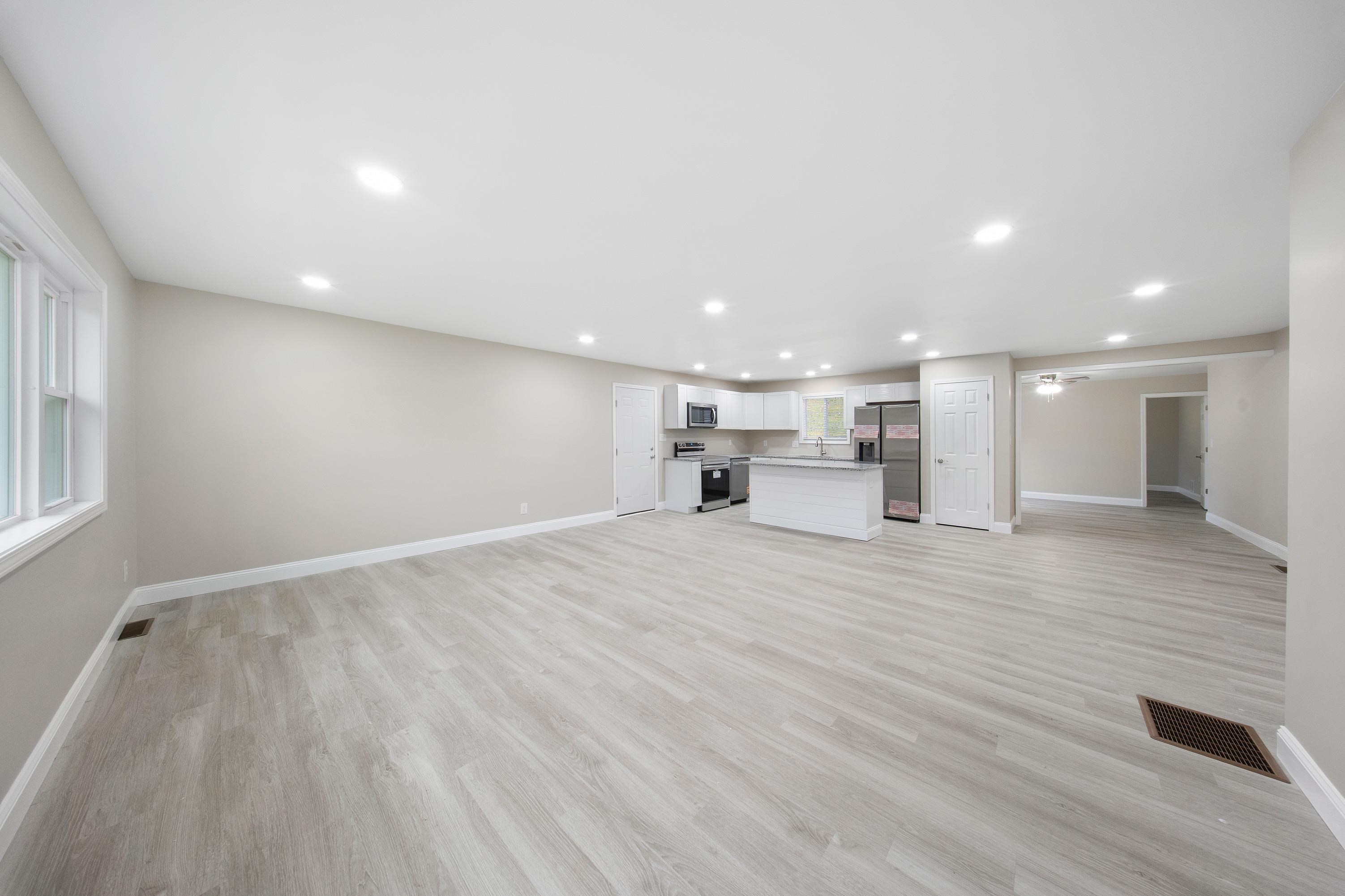 300 New Buckley Road Ashland, KY 41102 - Photo 4 of 17 Gallery Image 4