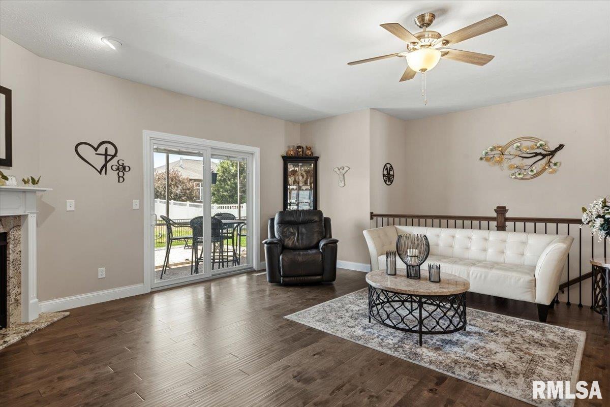 3208 Telford Drive Springfield, IL 62711 - Photo 9 of 51