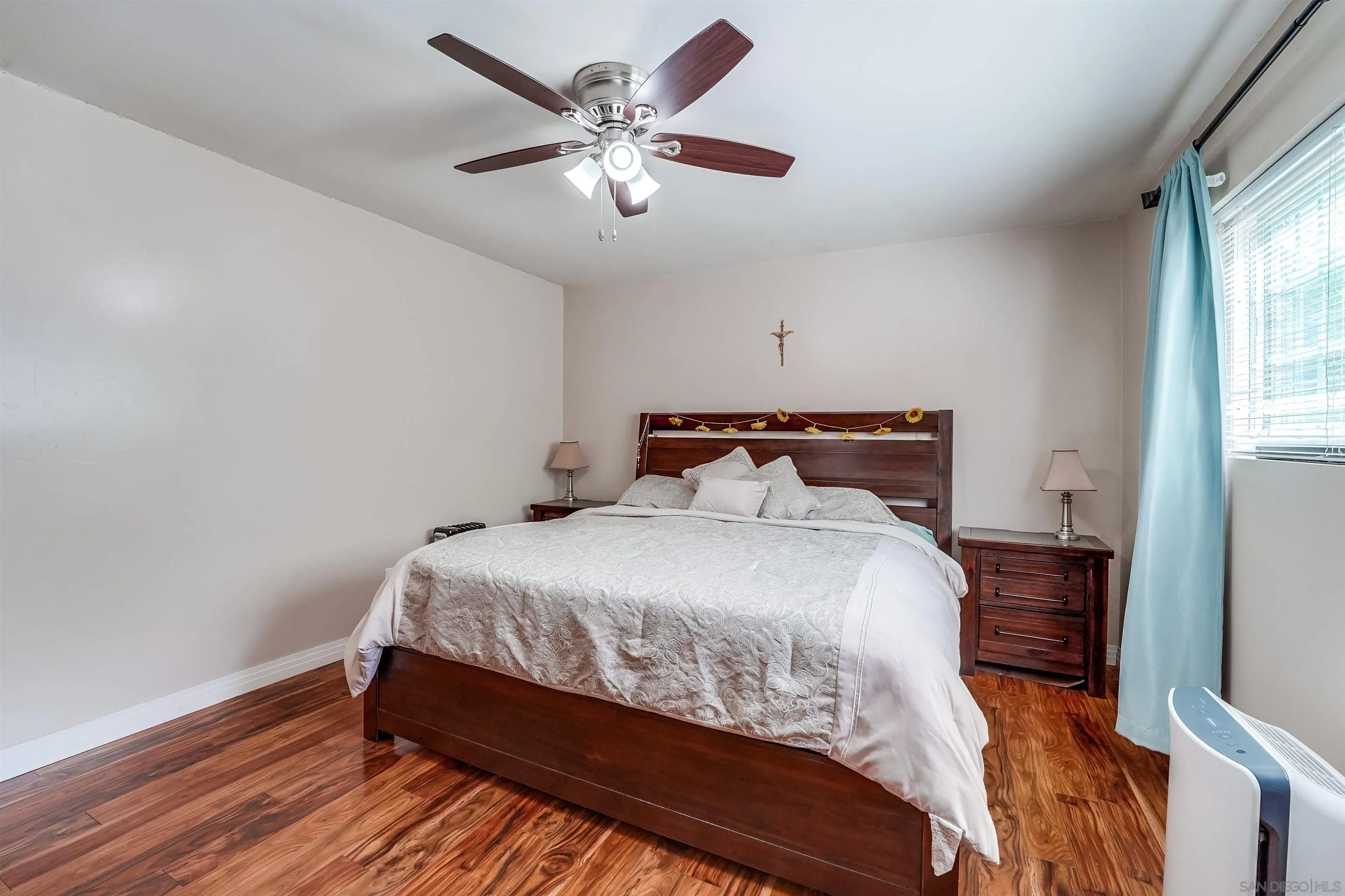 243 Parkbrook Street Spring Valley, CA 91977 - Photo 31 of 49 Gallery Image 31