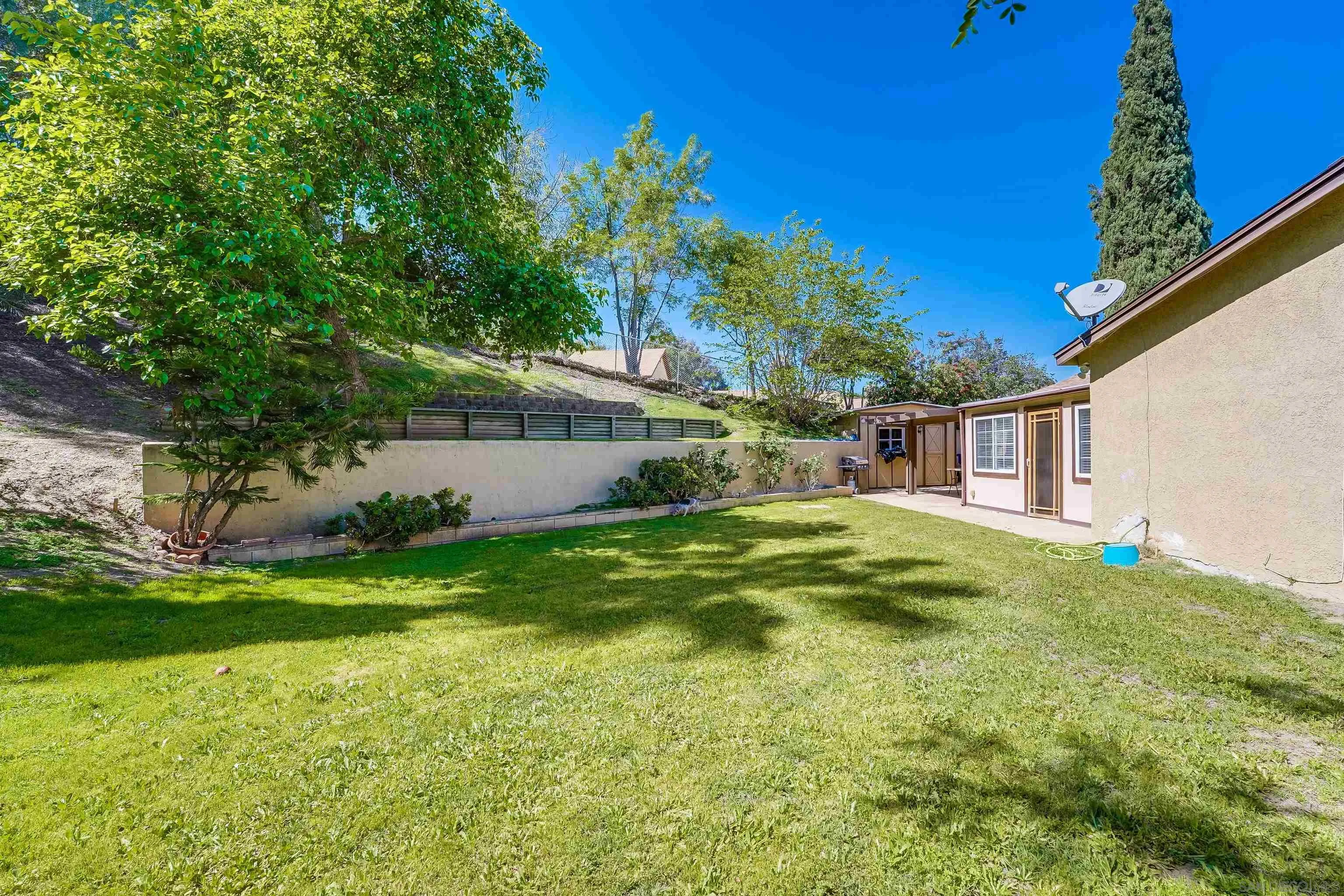 243 Parkbrook Street Spring Valley, CA 91977 - Photo 46 of 49 Gallery Image 46