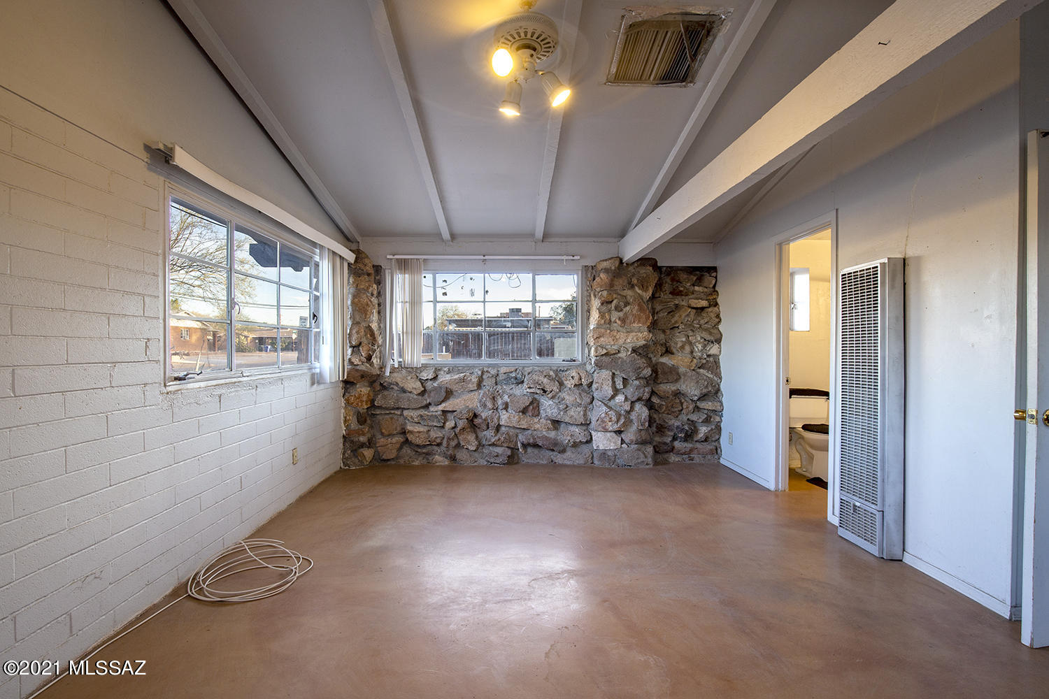 1646 East Grant Road Tucson, AZ 85719 - Photo 27 of 39 Gallery Image 27