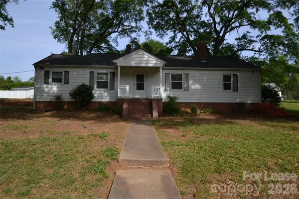 $1,750 | 204 Excelsior Street, Belmont, NC 28012