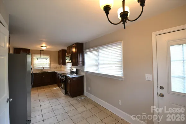 $1,750 | 204 Excelsior Street, Belmont, NC 28012