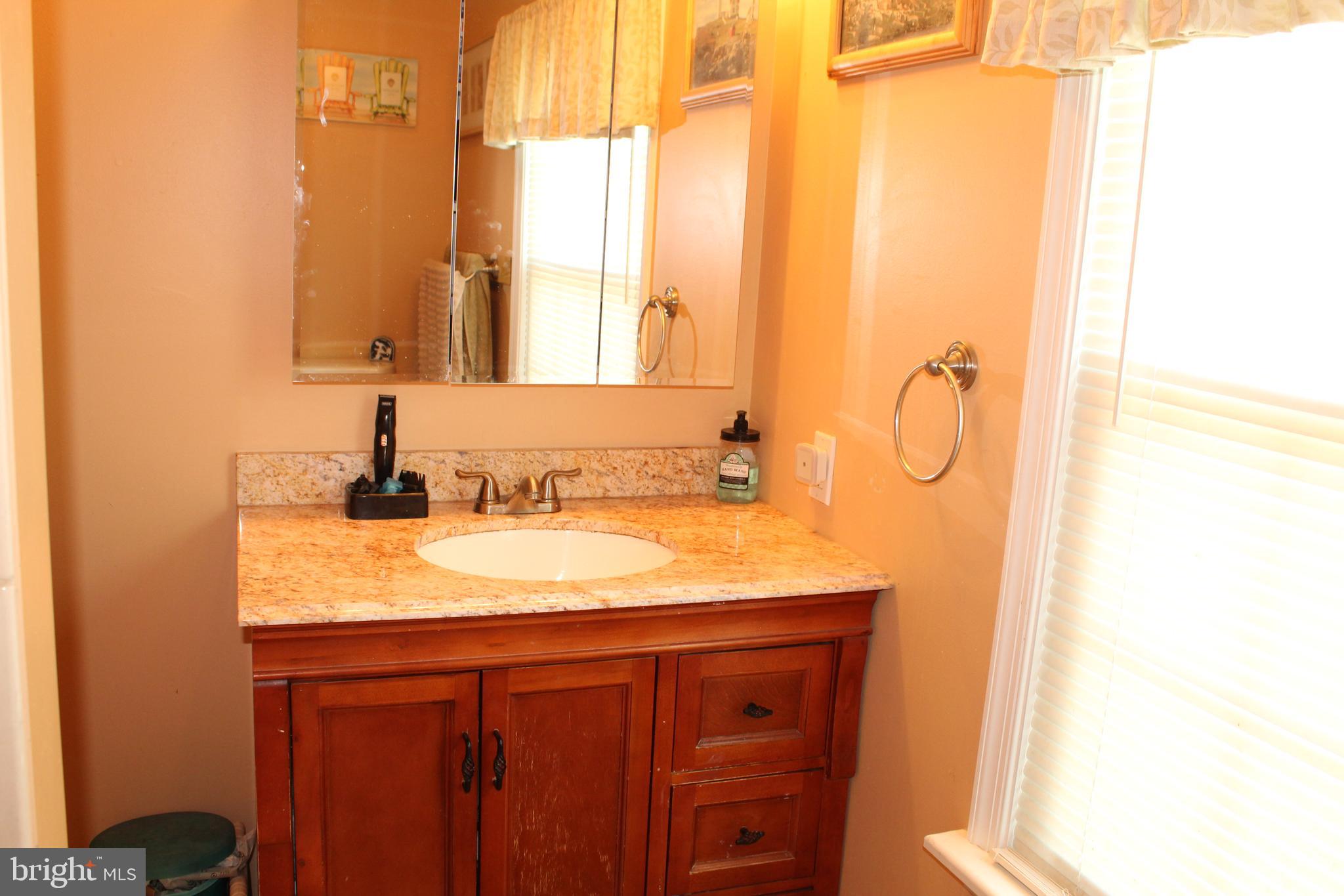 2 Ice Pond Road Levittown, PA 19057 - Photo 33 of 41 Gallery Image 33