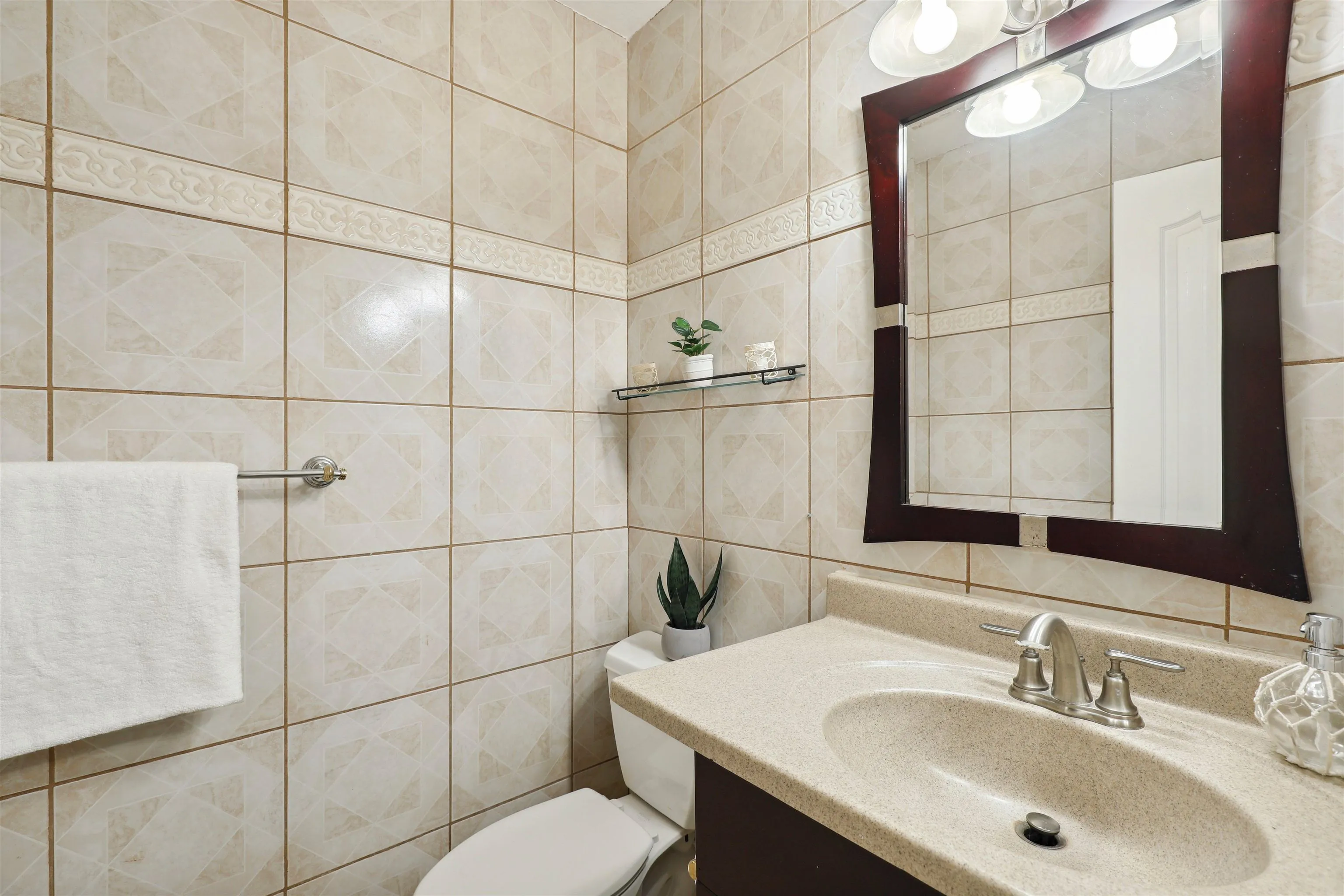 1390 Orpheus Avenue Encinitas, CA 92024 - Photo 21 of 32 a bathroom with a sink toilet and shower