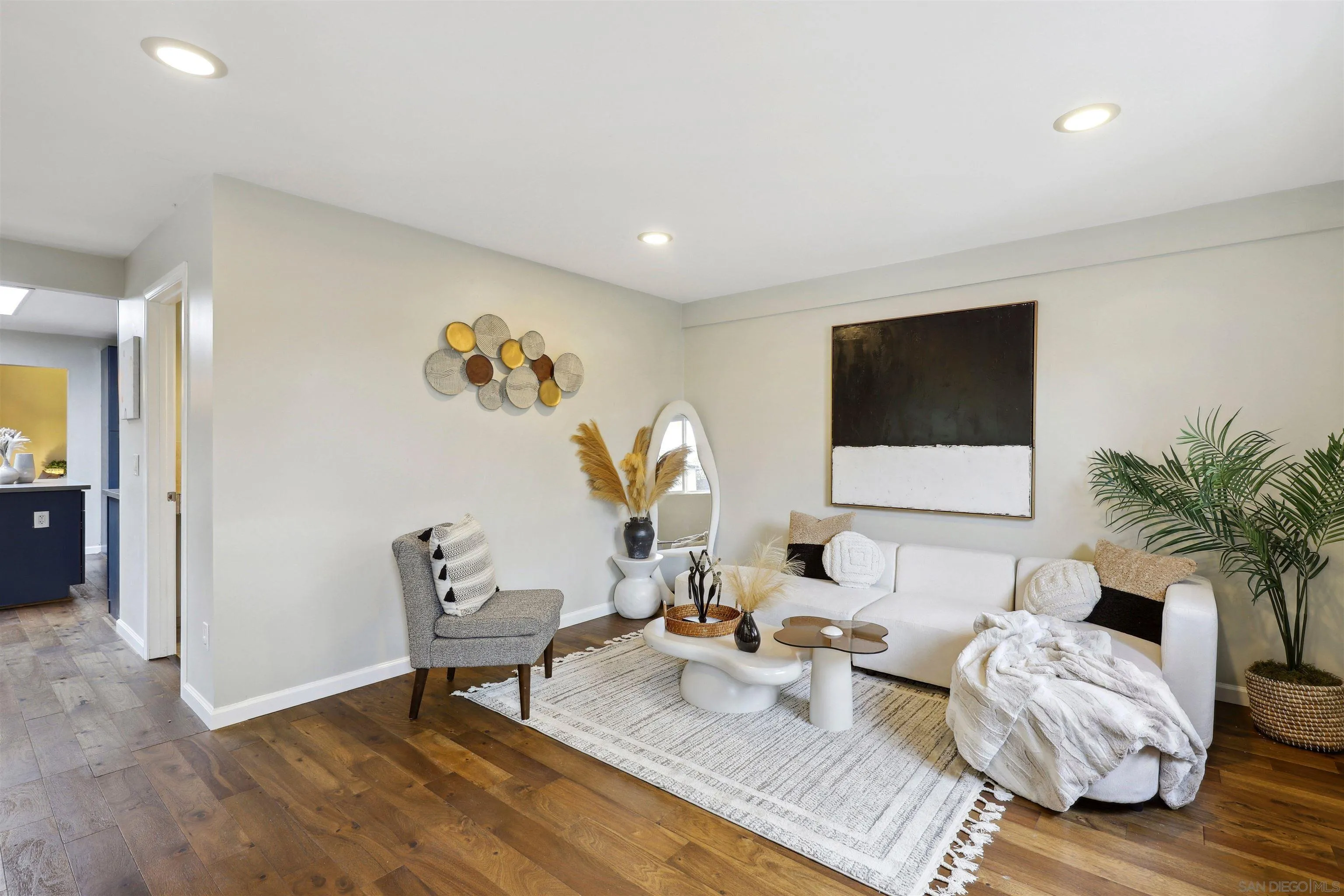 1390 Orpheus Avenue Encinitas, CA 92024 - Photo 7 of 32 a living room with furniture