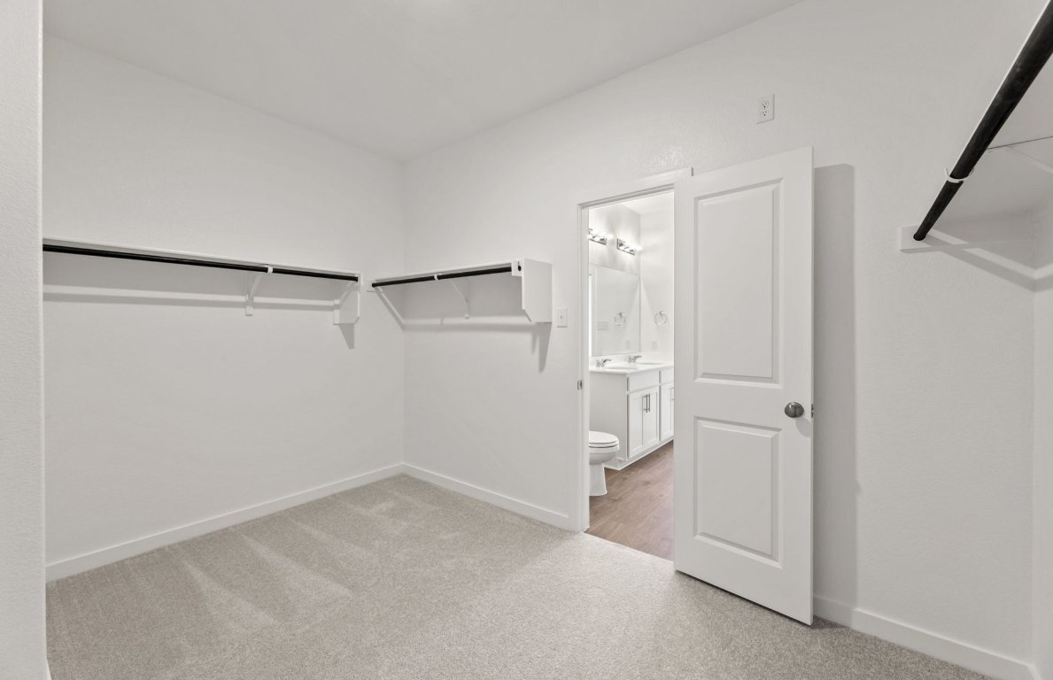 401 The Duke Drive Jarrell, TX 76537 - Photo 13 of 25