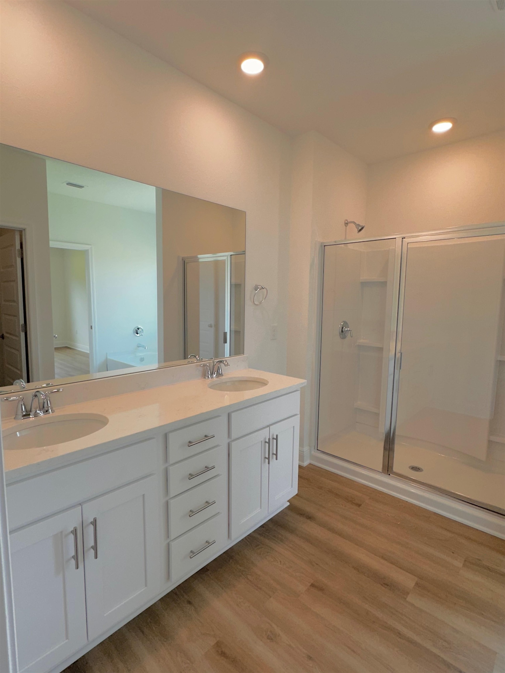 12877 Grand Rpds Road Fairhope, AL 36532 - Photo 11 of 31 Bathroom