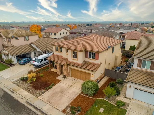 $629,900 | 5345 Dusty Rose Way, Rancho Cordova, CA 95742