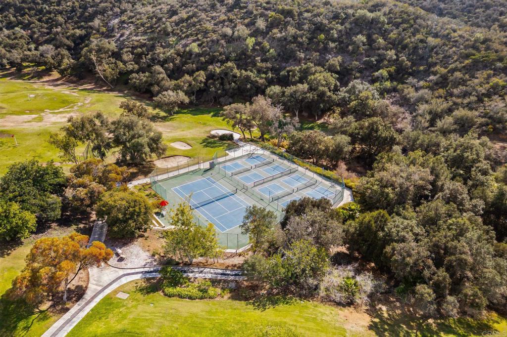 29086 Laurel Valley Drive Vista, CA 92084 - Photo 39 of 39 a view of a yard