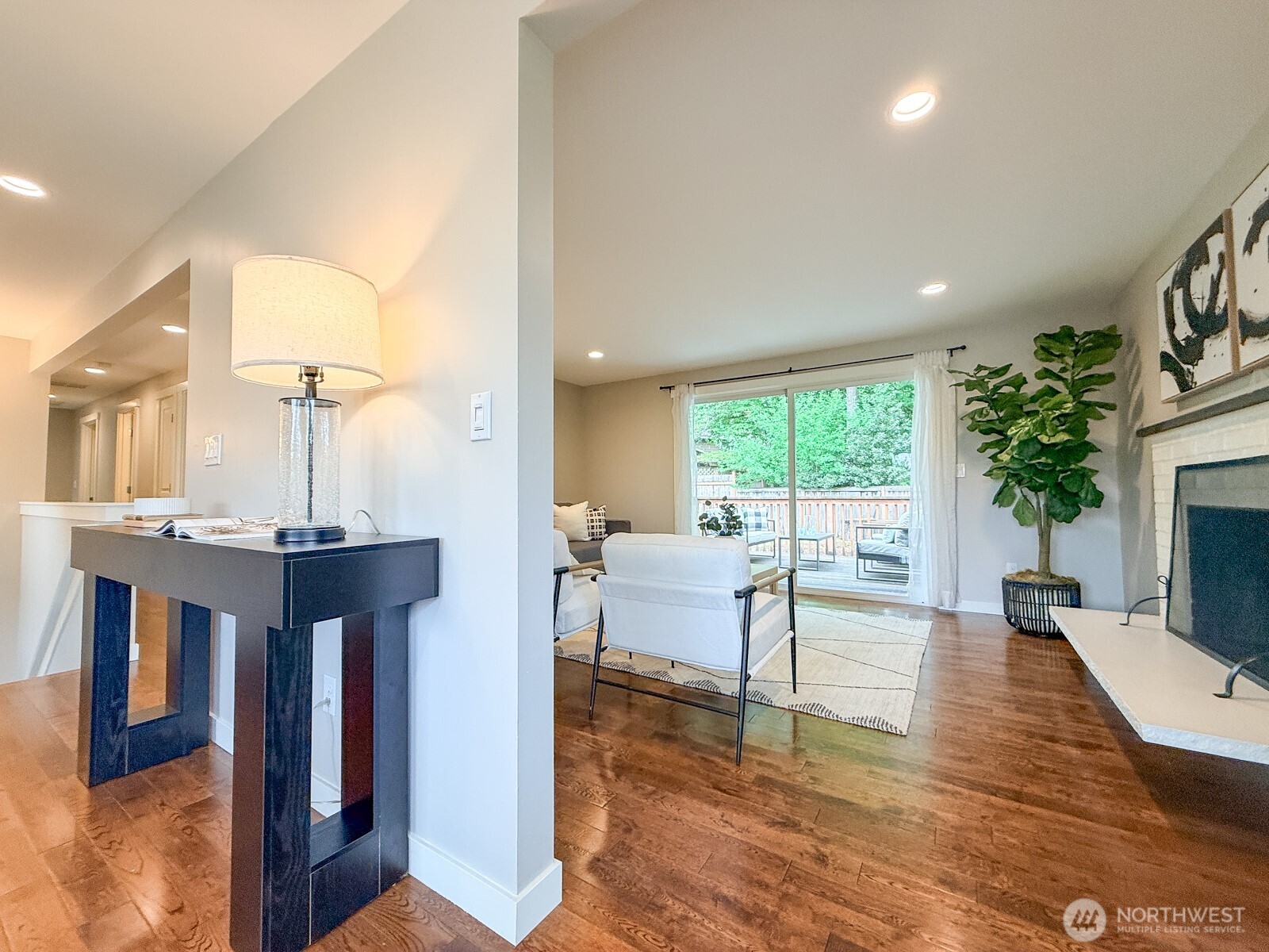 15003 108th Place Northeast Bothell, WA 98011 - Photo 9 of 35 Gallery Image 9