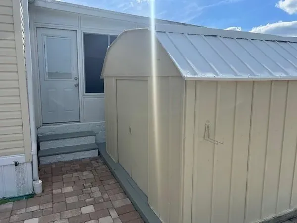 $159,500 | 1601 Highway 441, Okeechobee, FL 34974