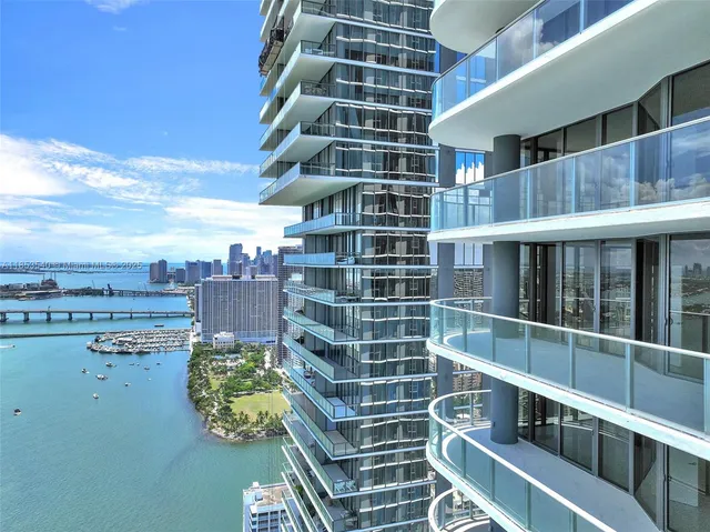 $3,900,000 | 700 Northeast 24th Street, Unit 4507, Miami, FL 33137