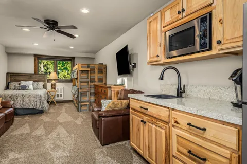$4,998,000 | 2081 Tahoe Mountain Road, South Lake Tahoe, CA 96150