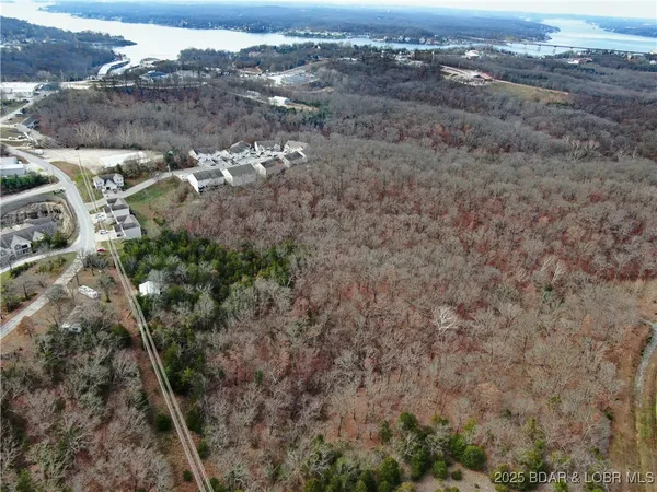 $465,000 | 153 Fish Haven Road, Lake Ozark, MO 65049