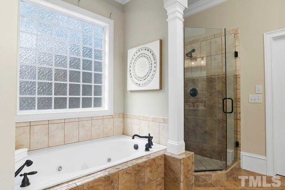 3201 Mossy Ridge Court Raleigh, NC 27613 - Photo 16 of 30
