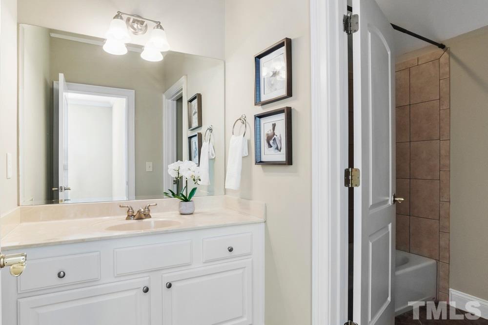 3201 Mossy Ridge Court Raleigh, NC 27613 - Photo 23 of 30