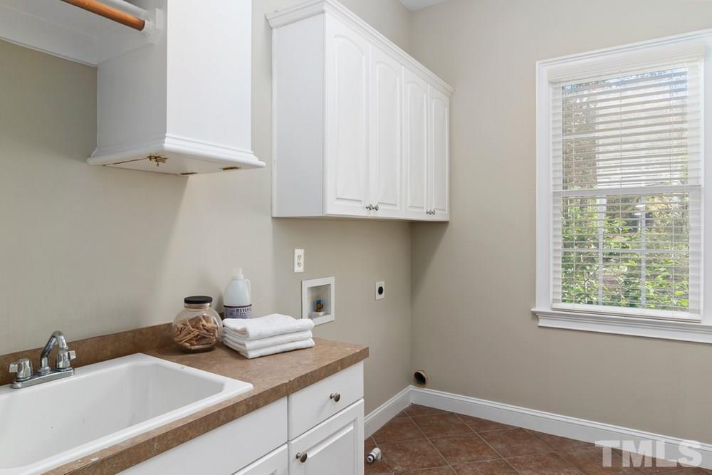 3201 Mossy Ridge Court Raleigh, NC 27613 - Photo 24 of 30