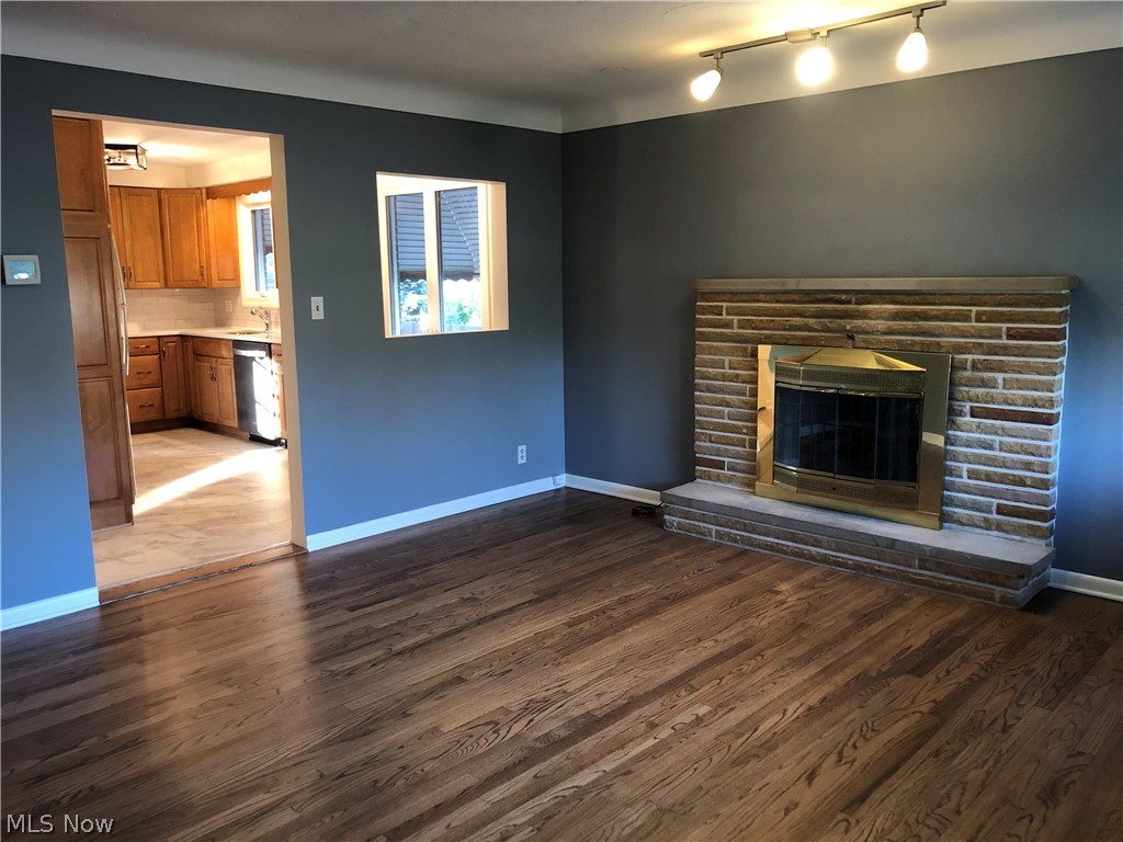 6291 South Canterbury Road Parma, OH 44129 - Photo 10 of 32