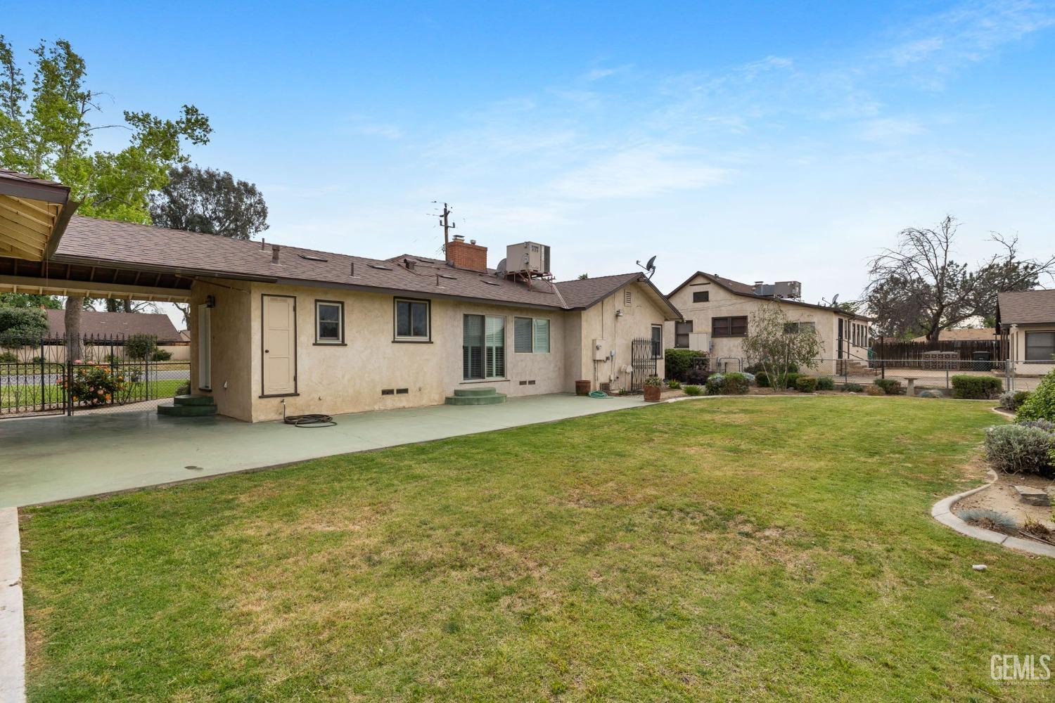 Undisclosed Address Bakersfield, CA 93307 - Photo 36 of 42