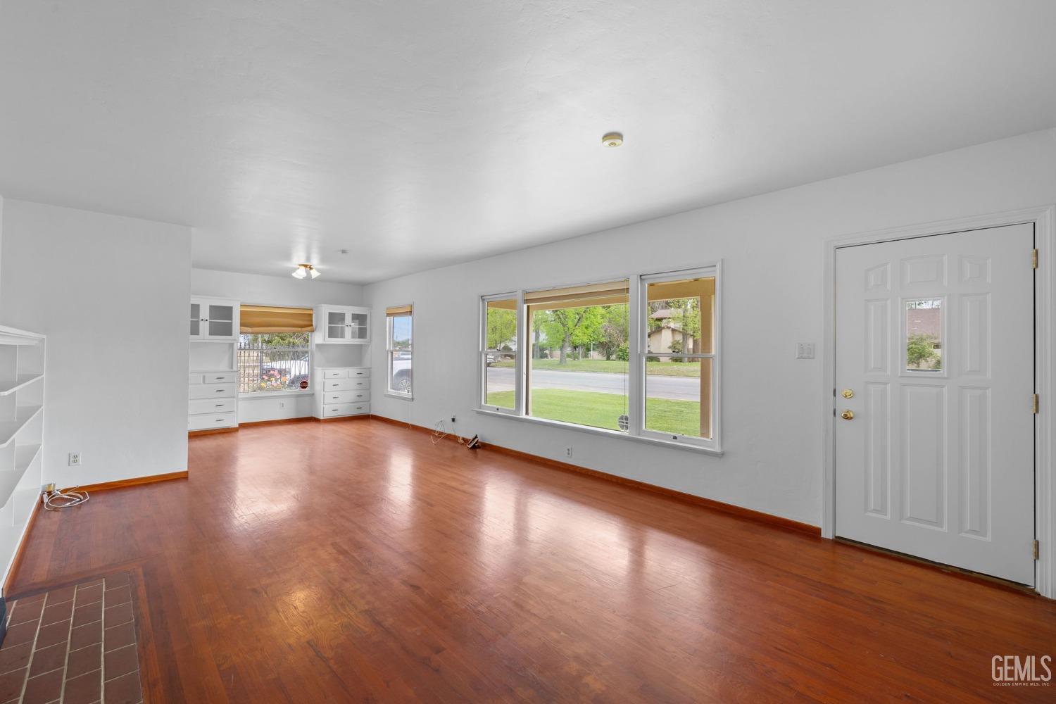 Undisclosed Address Bakersfield, CA 93307 - Photo 7 of 42