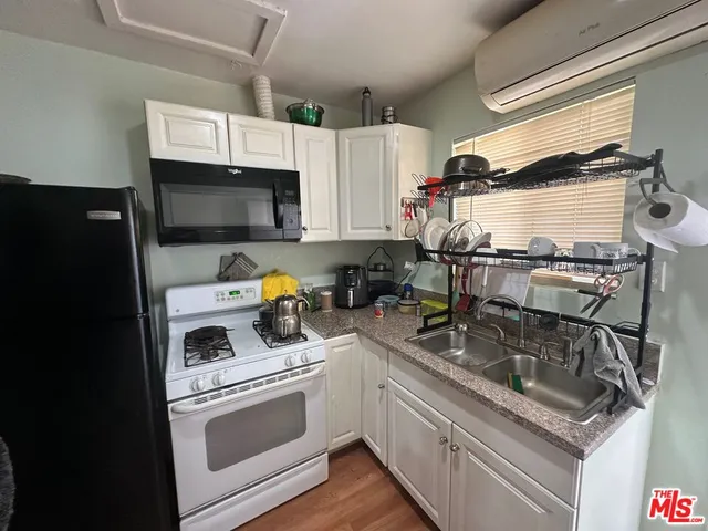 $1,399,000 | 7304 Canby Avenue, Reseda, CA 91335