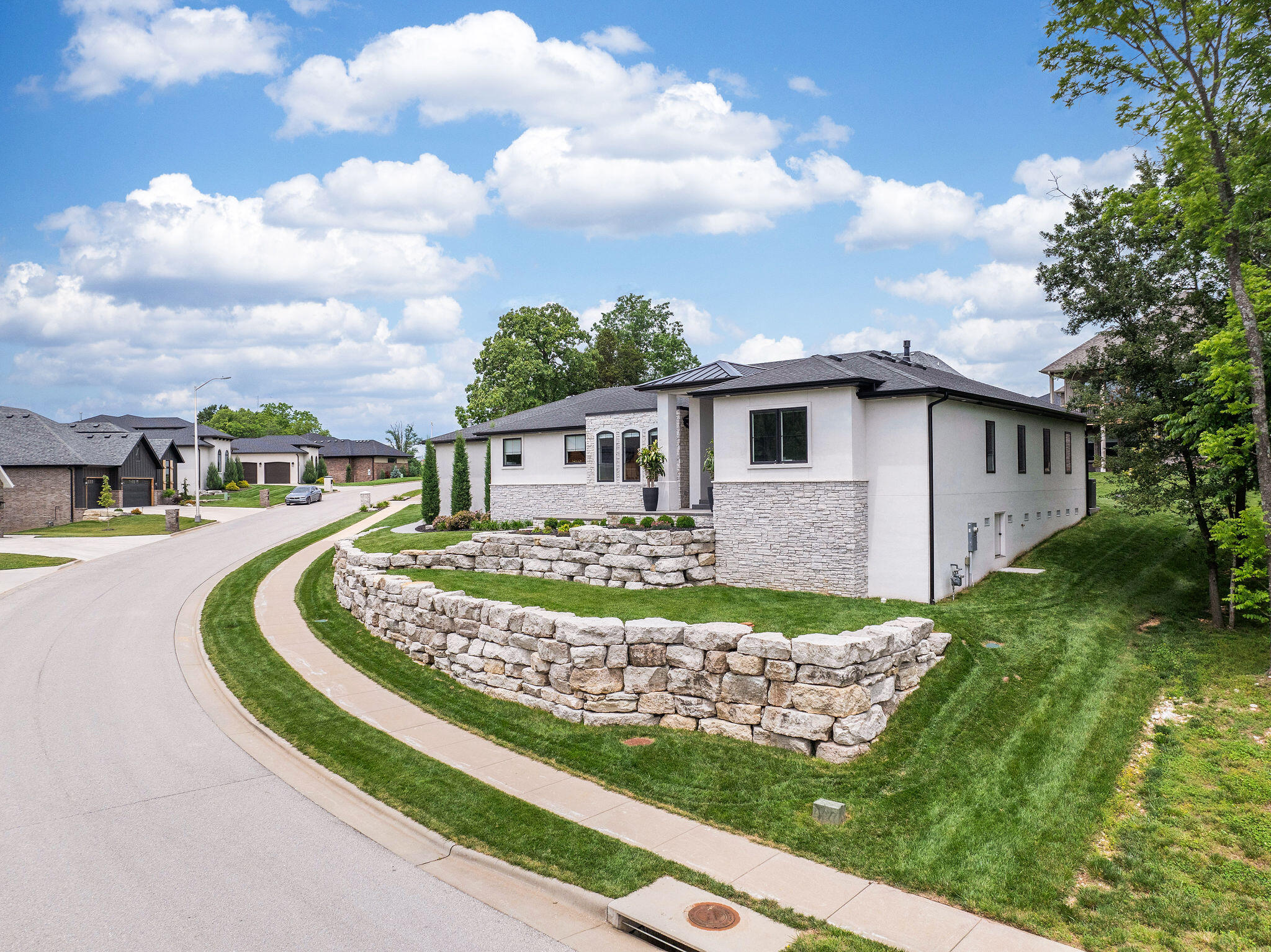 3705 West Cypress Street Springfield, MO 65802 - Photo 72 of 107 (c)BRPhoto3705Cypress-59