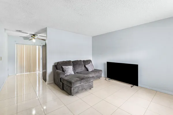 $345,000 | 5177 Cannon Way, West Palm Beach, FL 33415