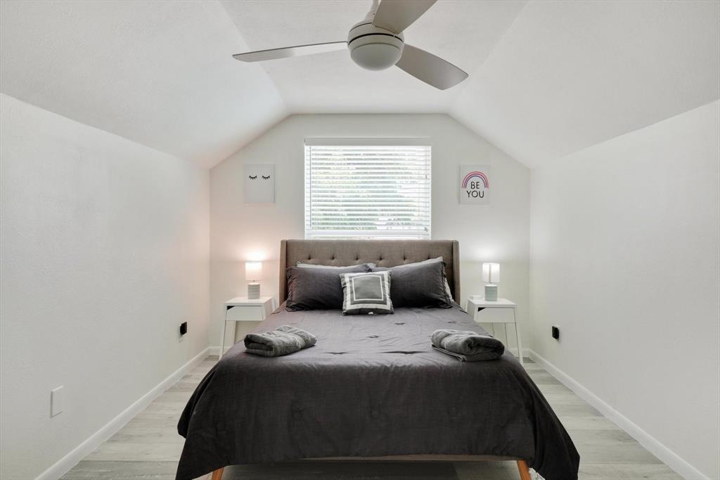 742 Austrian Road Grand Prairie, TX 75050 - Photo 22 of 38