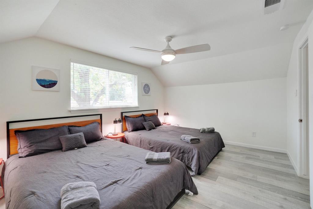 742 Austrian Road Grand Prairie, TX 75050 - Photo 25 of 38