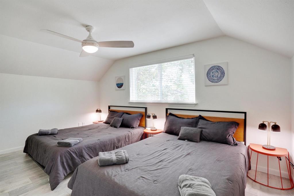 742 Austrian Road Grand Prairie, TX 75050 - Photo 26 of 38