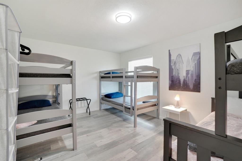 742 Austrian Road Grand Prairie, TX 75050 - Photo 29 of 38