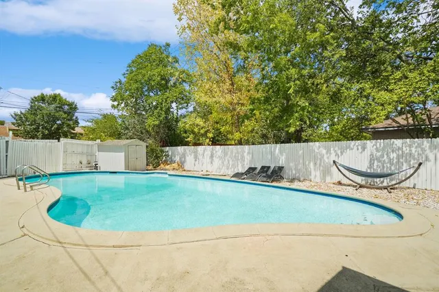 $2,900 | 742 Austrian Road, Grand Prairie, TX 75050