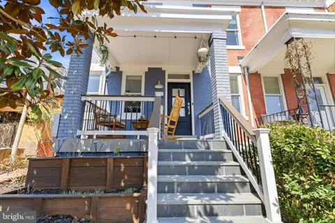 $980,000 | 148 Todd Place Northeast, Washington, DC 20002
