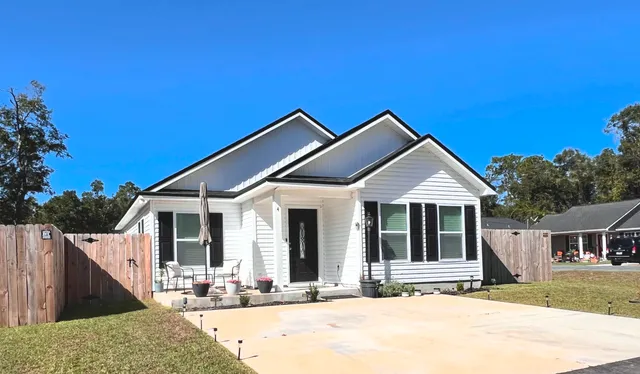 $214,900 | 4 Dustin Street, Crawfordville, FL 32327