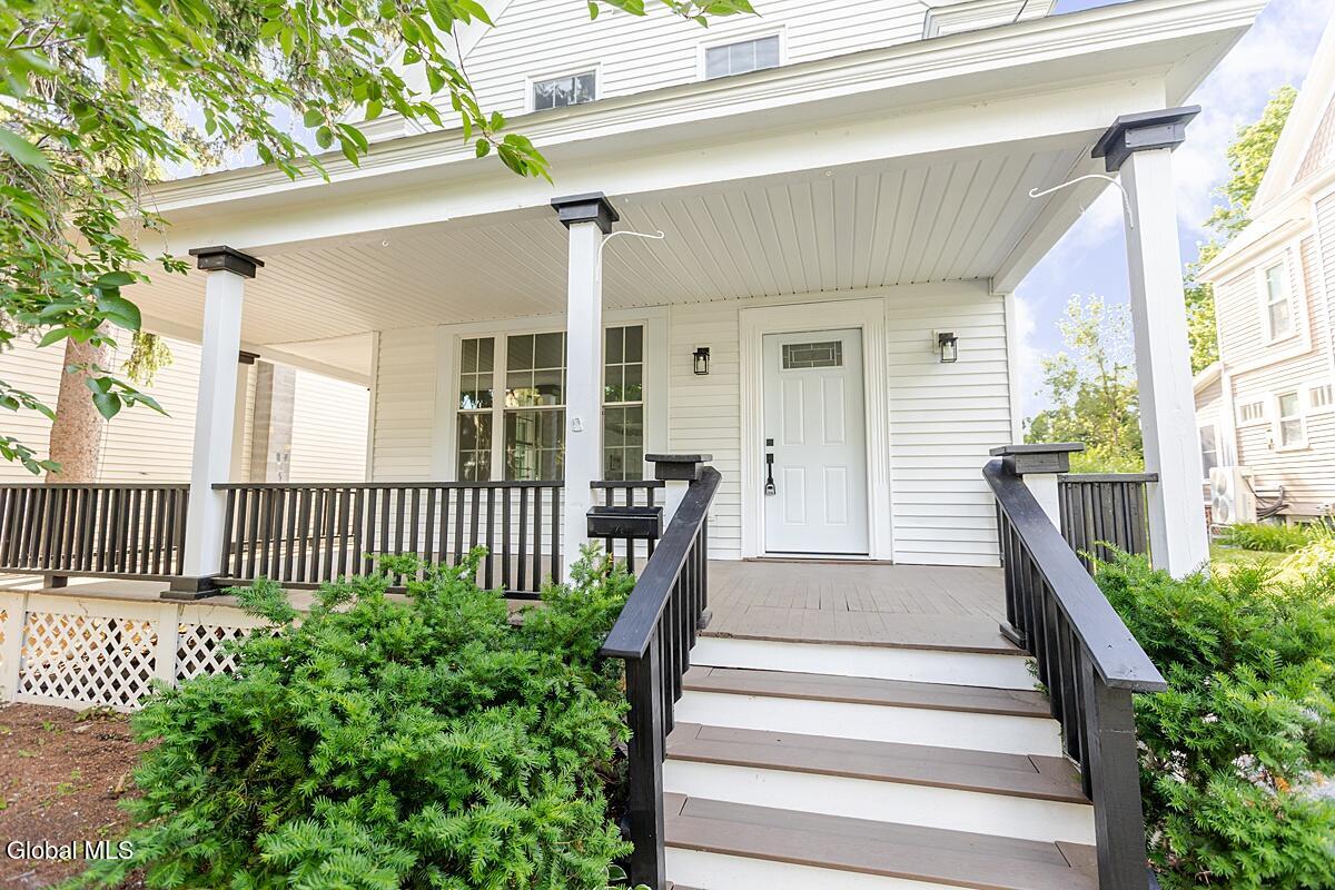 1659 Lenox Road Schenectady, NY 12308 - Photo 6 of 64 CBP-51