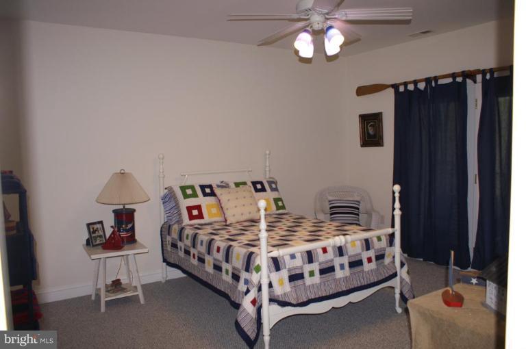 182 Acton Road Annapolis, MD 21403 - Photo 20 of 24 Bedroom #3