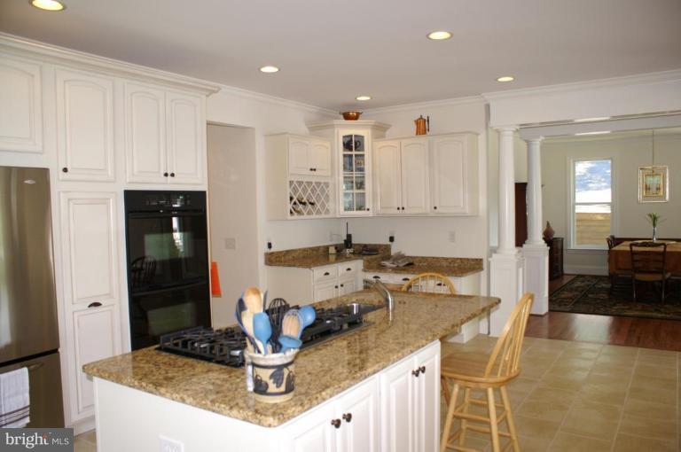 182 Acton Road Annapolis, MD 21403 - Photo 8 of 24 Kitchen #2