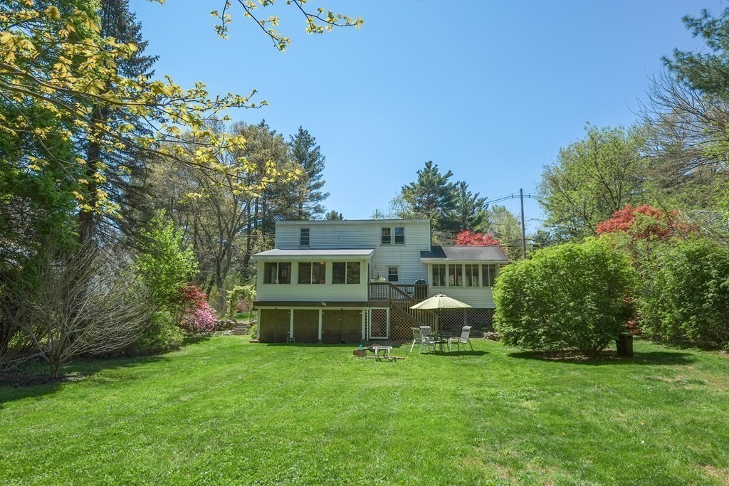 23 Stonebridge Road Wayland, MA 01778 - Photo 2 of 17