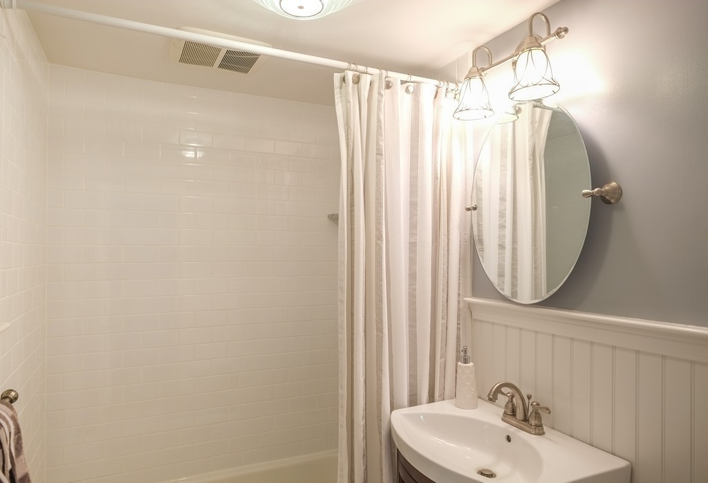 23 Stonebridge Road Wayland, MA 01778 - Photo 9 of 17