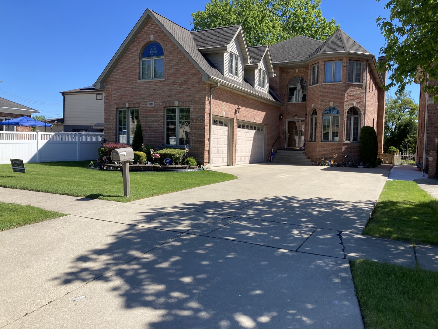 8619 West Sunset Road Niles, IL 60714 - Photo 3 of 37