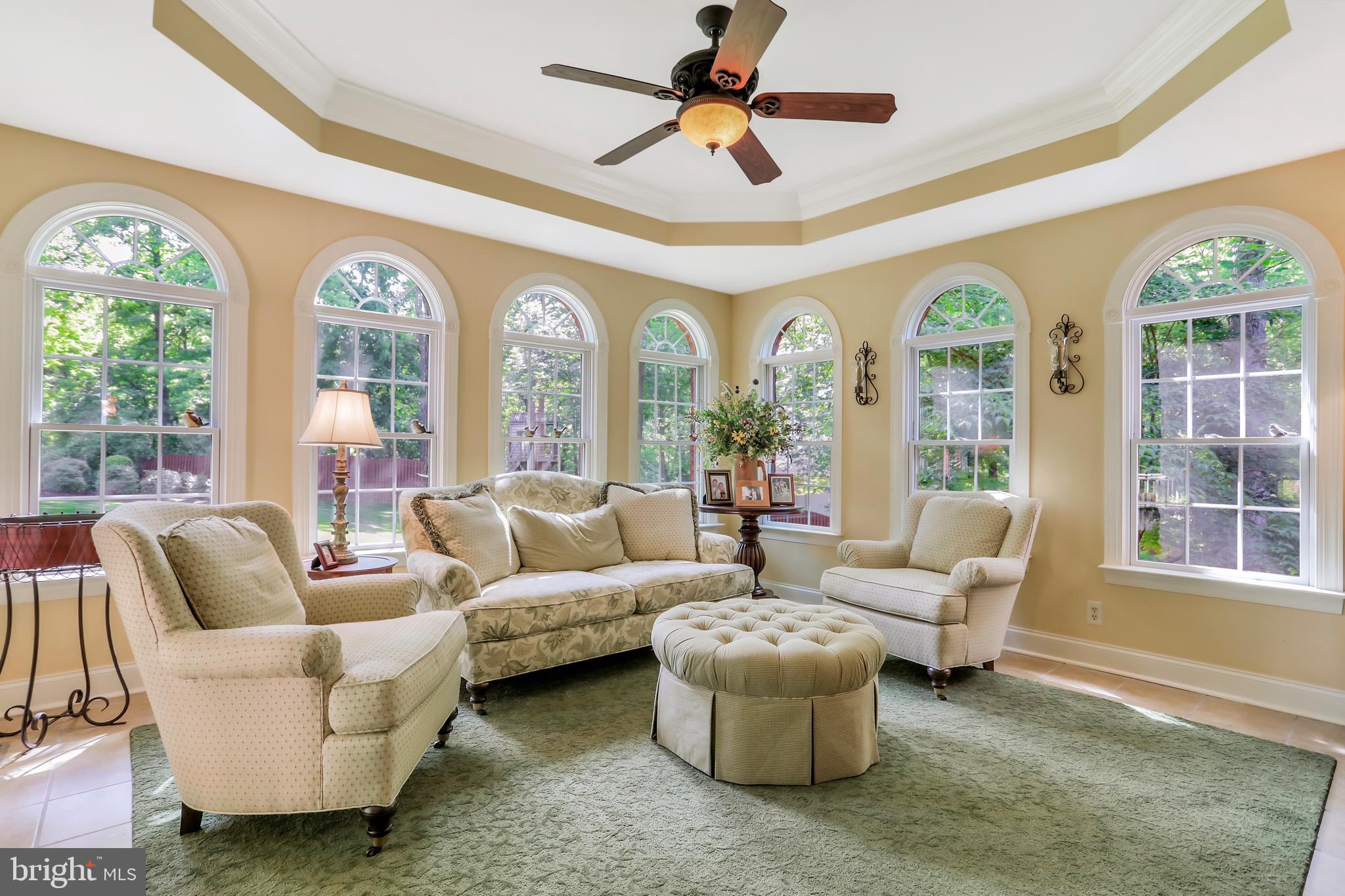 92 Earle Road Charles Town, WV 25414 - Photo 38 of 82 Sunroom with tray ceiling