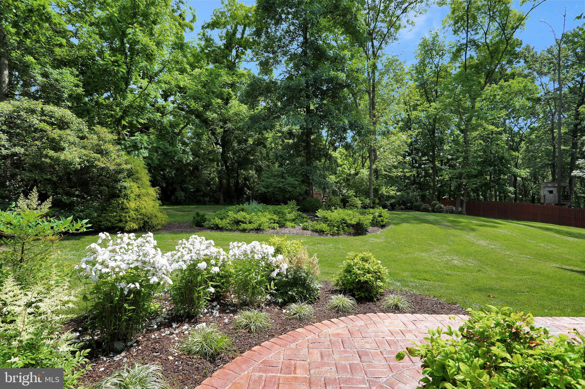 92 Earle Road Charles Town, WV 25414 - Photo 9 of 82 Gallery Image 9